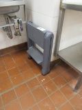 RUBBERMAID STEP STOOLS