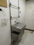 S/STEEL RECEIVING DESK
