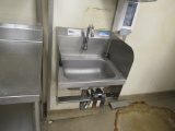 STAINLESS STEEL HAND SINK