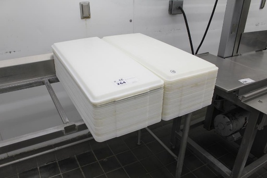 PLASTIC MEAT PLATTERS