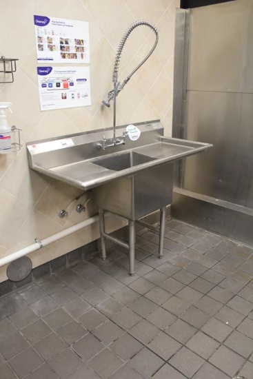 1 COMPARTMENT STAINLESS STEEL SINK W/ DOUBLE DRAINBOARDS 53IN
