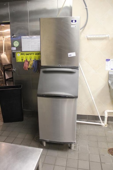MANITOWOC RFS0650A 717 LB AIR-COOLED FLAKER ICE MACHINE