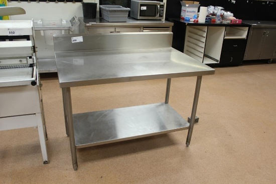 4FT X 30IN STAINLESS STEEL TABLE W/ BACKSPLASH