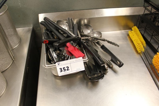 LOT OF MISC. UTENSILS