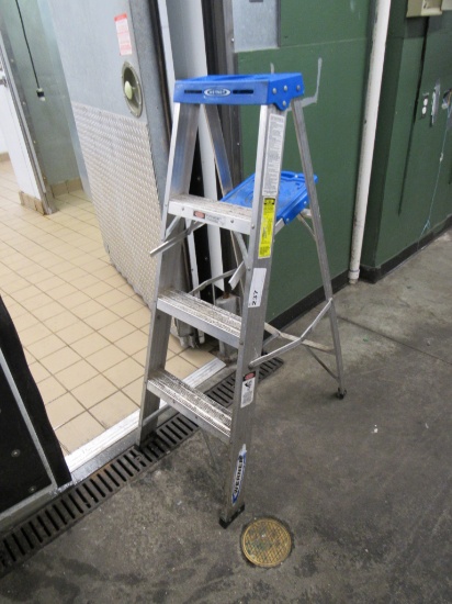 4FT LADDER