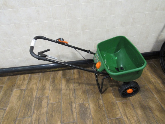 SCOTTS BROADCAST SPREADER