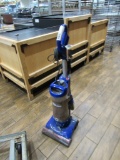 HOOVER VACUUM