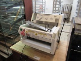OLIVER 732-N BREAD SLICER 2015