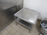 22X22 S/STEEL EQUIPMENT STAND