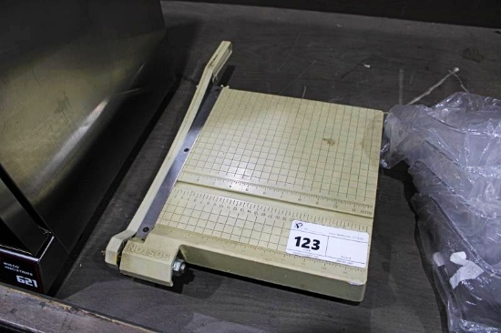 BOSTON PAPER CUTTER