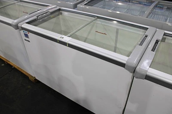 NEW SCRATCH & DENT FLOOR MODEL DISPLAY EXCELLENCE EURO-13HC SELF CONTAINED 47IN. SLIDE TOP FREEZER 2