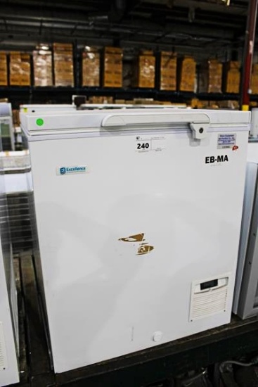 NEW SCRATCH & DENT FL COLD UNI 11 SELF CONTAINED 28IN. CHEST FREEZER