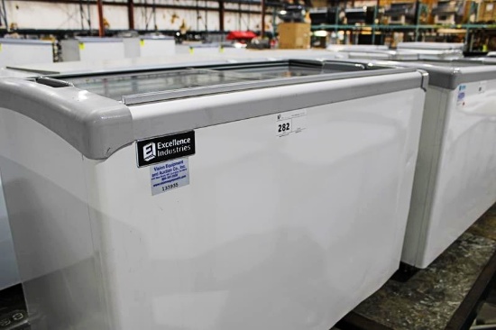 NEW SCRATCH & DENT FLOOR MODEL DISPLAY EXCELLENCE EDC-8-HC SELF CONTAINED 47IN. SLIDE TOP FREEZER