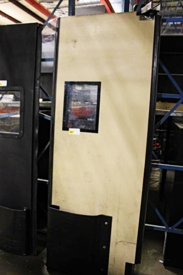 SWINGING DOOR 35X92