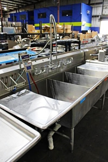 103IN STAINLESS STEEL 3-COMPARTMENT SINK