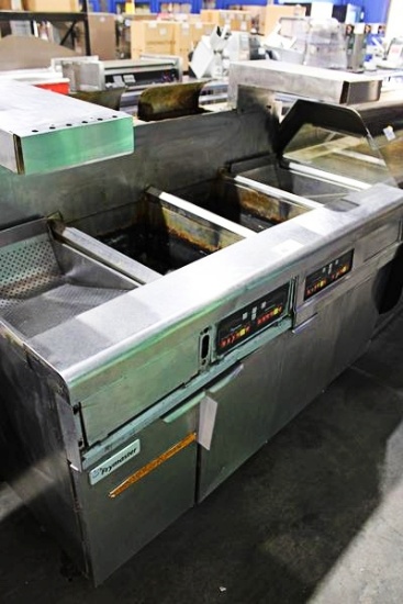 FRYMASTER FMJ250ESC GAS 2-BAY DEEP FRYER W/ 2 WARMING STATIONS