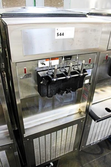 ELECTRO FREEZE SL500-132 3-FLAVOR FROZEN YOGURT/ SOFT SERVE ICE CREAM MACHINE