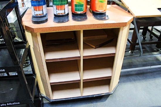 43IN. BEVERAGE COUNTER DISPLAY CABINET