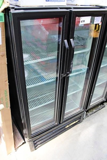 TRUE GDM-30-LD 2-DOOR SELF CONTAINED COOLER
