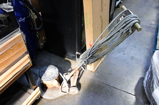 PIONEER CX-17 FLOOR BUFFER
