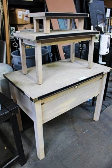 DISPLAY TABLES