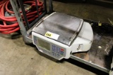 HOBART QUANTUM SCALE/ PRINTER