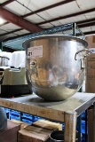 20-QUART STAINLESS STEEL MIXER BOWL