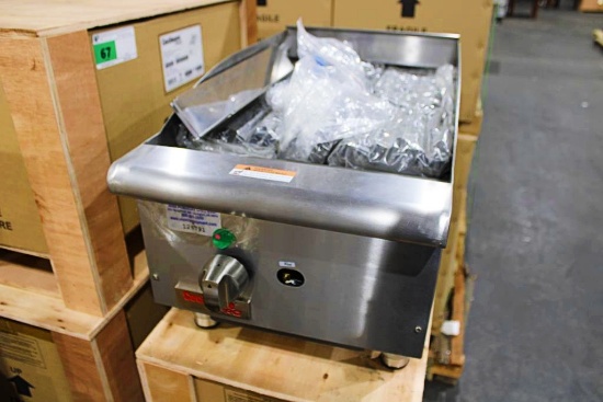 NEW CECILWARE PRO CCP15 15IN. GAS CHAR GRILL