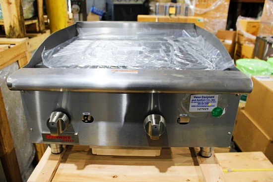 NEW CECILWARE PRO GCP24 24IN. GAS FLAT GRILL