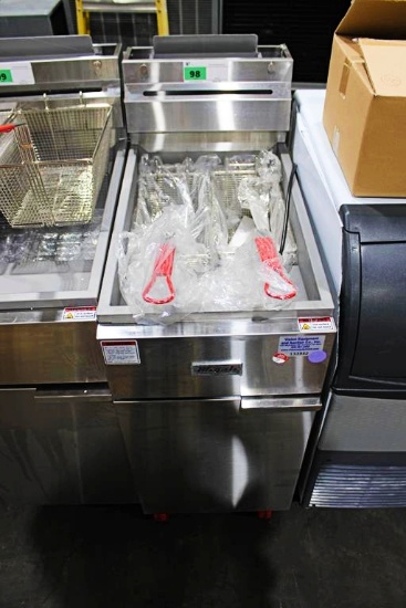 NEW 2022 MIGALI C-F40-NG NATURAL GAS DEEP FRYER