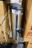 NEW GRINDMASTER STAINLESS STEEL 3-GALLON TEA DISPENSER