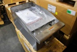 NEW CECILWARE PRO GCP15 15IN. GAS FLAT GRILL