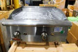 NEW CECILWARE PRO GCP24 24IN. GAS FLAT GRILL