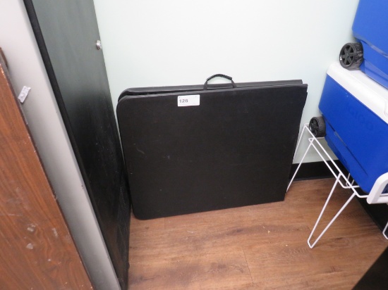 6ft Folding Table