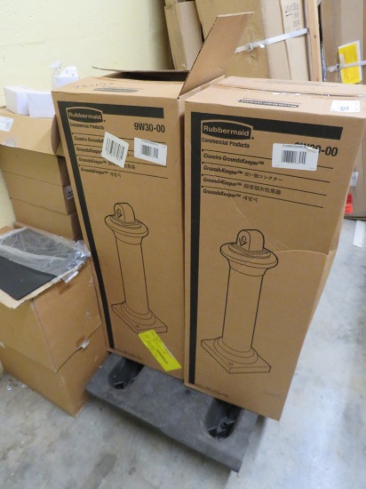 New Rubbermaid Cigarette Ash Cans