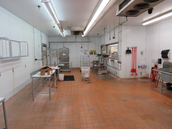22x24 Walk-In Meat Cooler/ 22x42 Prep 10ft Tall - Must Hire Onsite Contractor To Disassemble