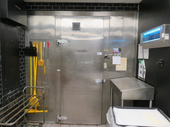 6x9 Deli Freezer No Compressor - Buyer Must Use Licensed Contractor To Remove