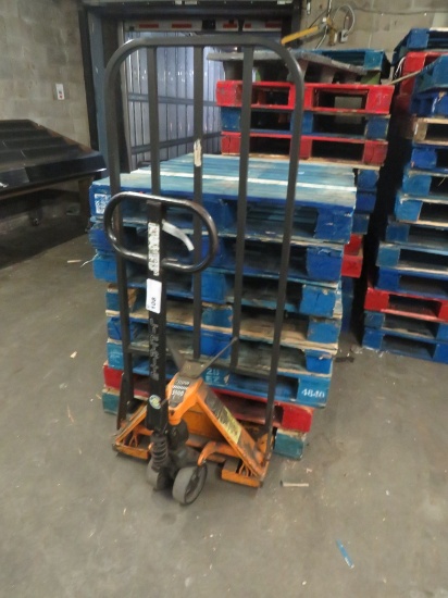 Titan Pallet Jack