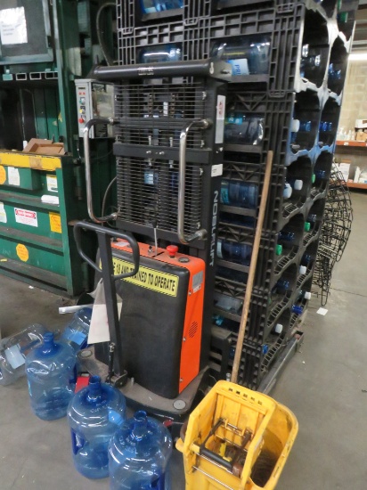 2020 NOBLELIFT SPN22-98 2200LB SEMI-ELECTRIC STACKER