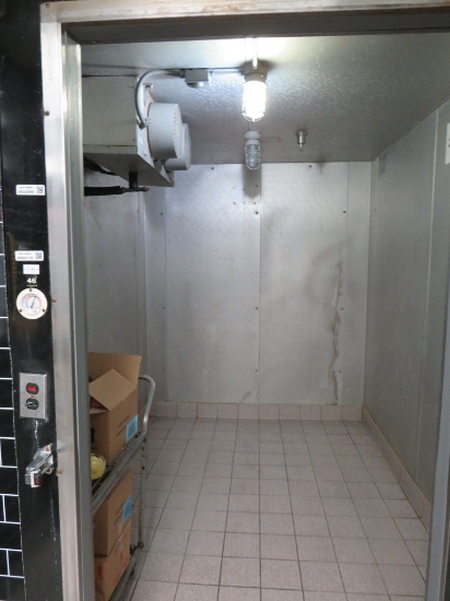 7x10x8 Walk-In Bakery Cooler - No Compressor