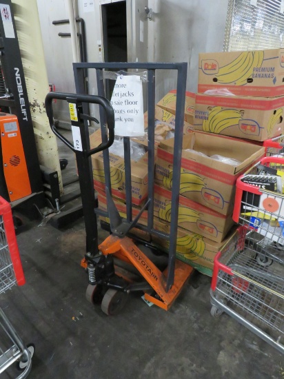 Pallet Jack
