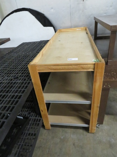25X73 3-DECK DISPLAY TABLE