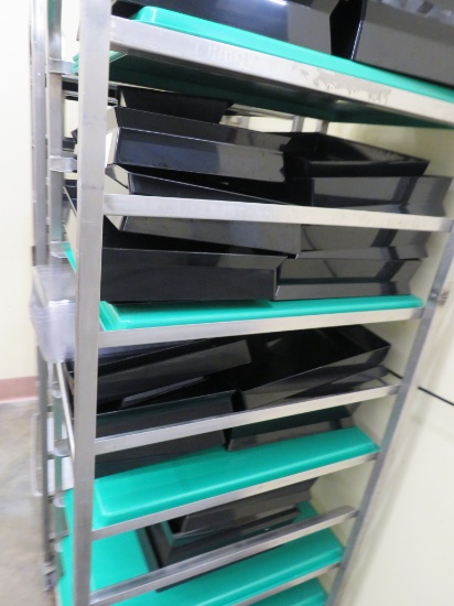 1 LOT - 12X14 BLACK PLASTIC PRODUCE CASE TRAYS