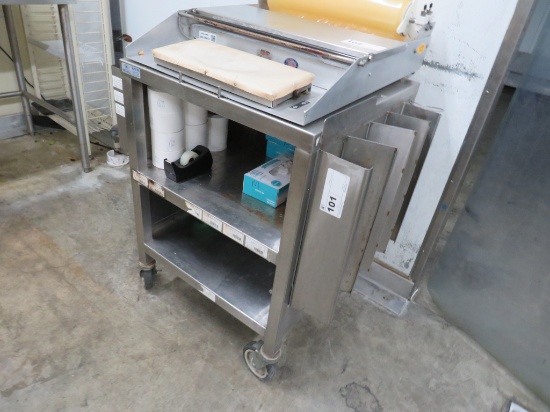 24X24 STAINLESS STEEL TABLE