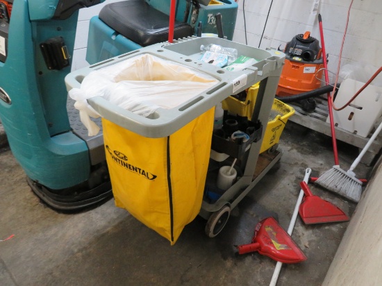 JANITOR CART WITH MOP BUCKET