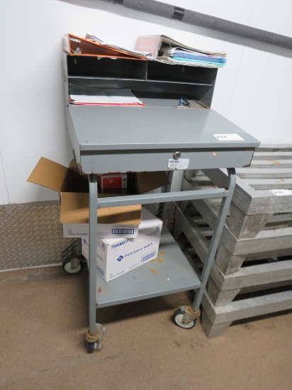 RECEIVING DESK
