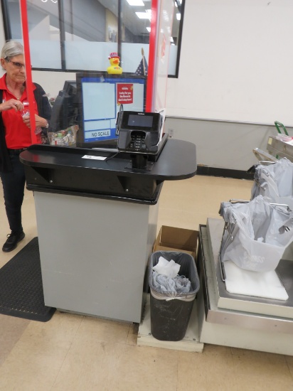 SCO CASHIER STAND