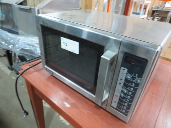 AMANA COMMERCIAL MICROWAVE