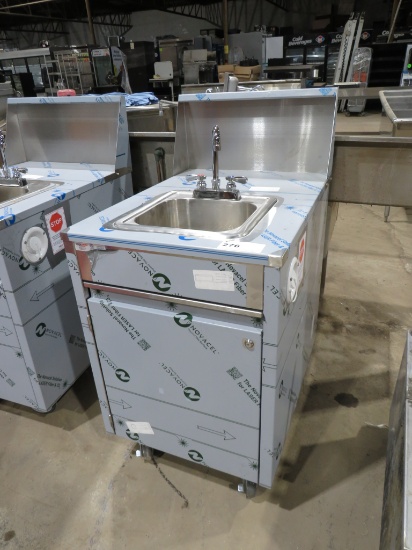 NEW QUALSERV 24X33 MOBILE HAND SINK WITH WATER HEATER AND TANKS
