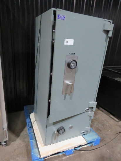 AMSEC 2-DOOR SAFE - TOP DOOR OPEN, NO COMBINATIONS